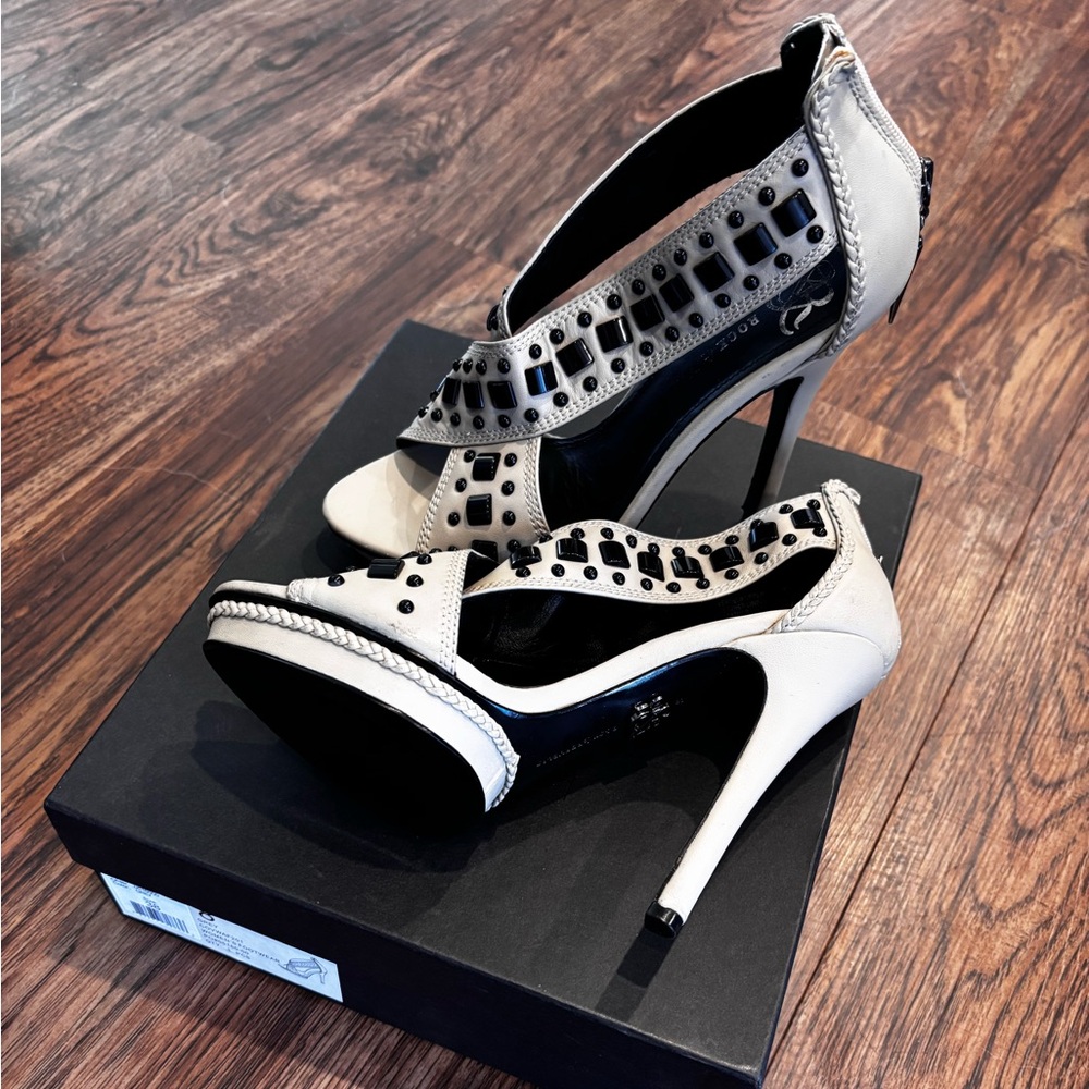 Rock & Republic Black and Cream Heels